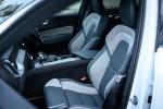 Volvo XC60 D4 R-Design 2017 года (JP)